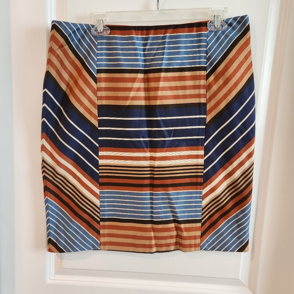 J. McLaughlin Dresses & Skirts - J McLaughlin skirt size 12